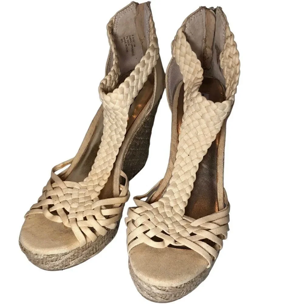 Steve Madden P-Rise Platform Wedge Sandals in Cream Women’s 7 1/2M